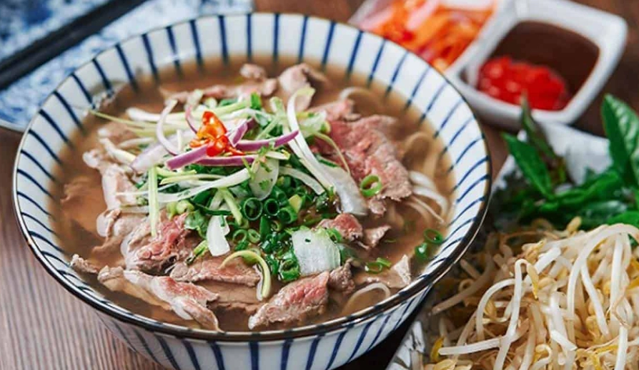 Vietnamese breakfast dishes Vietnamese breakfast dishes