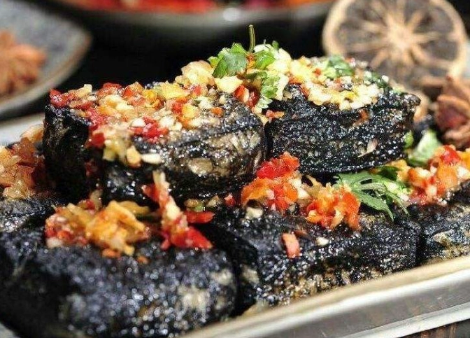 how to eat stinky tofu