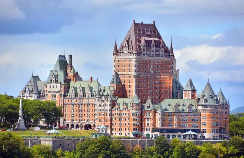 cool places to visit in Canada