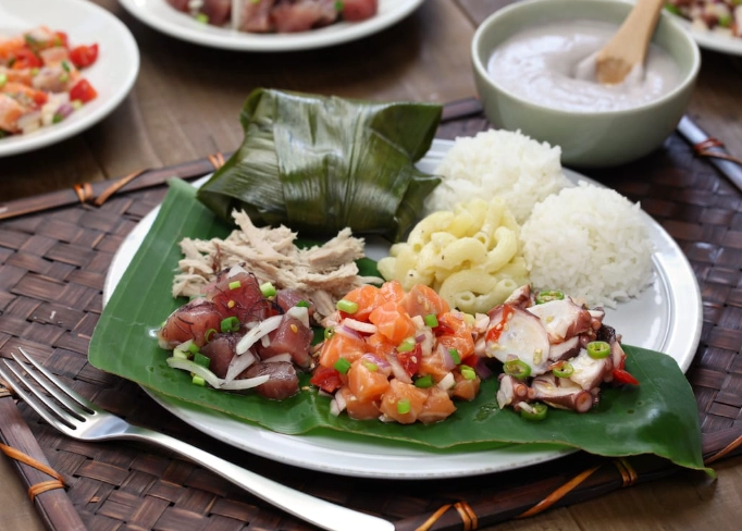 hawaiian cuisine history
