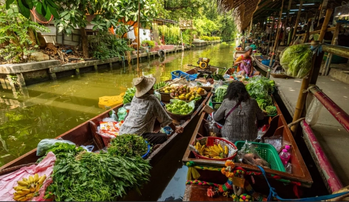 Thai traditional market