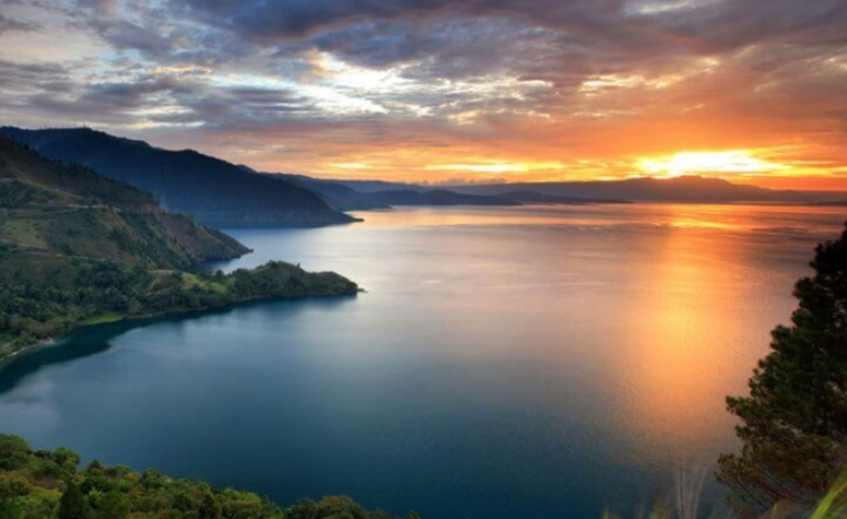 Lake Toba travel guide