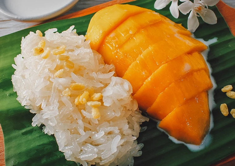 thai street food desserts