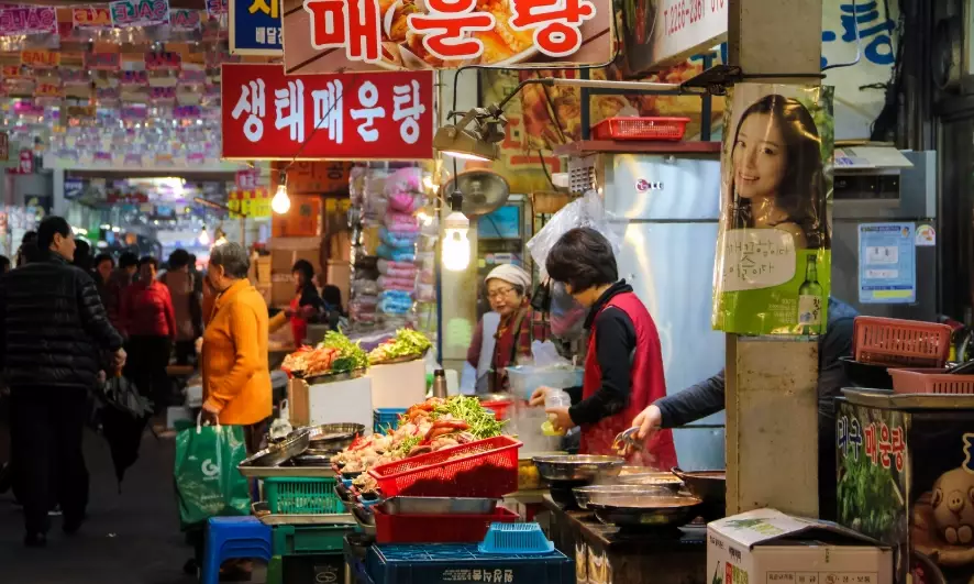 Gwangjang Market shopping