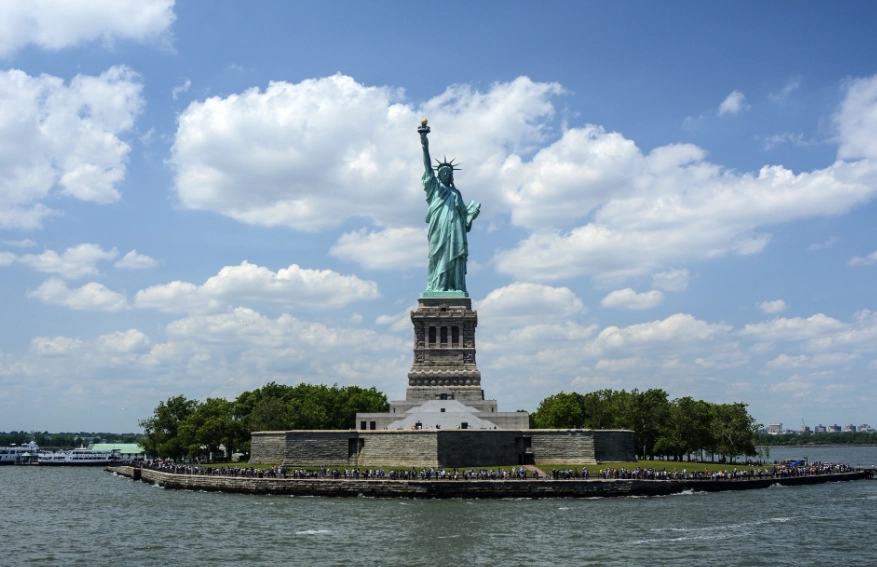 statue of liberty crown access
