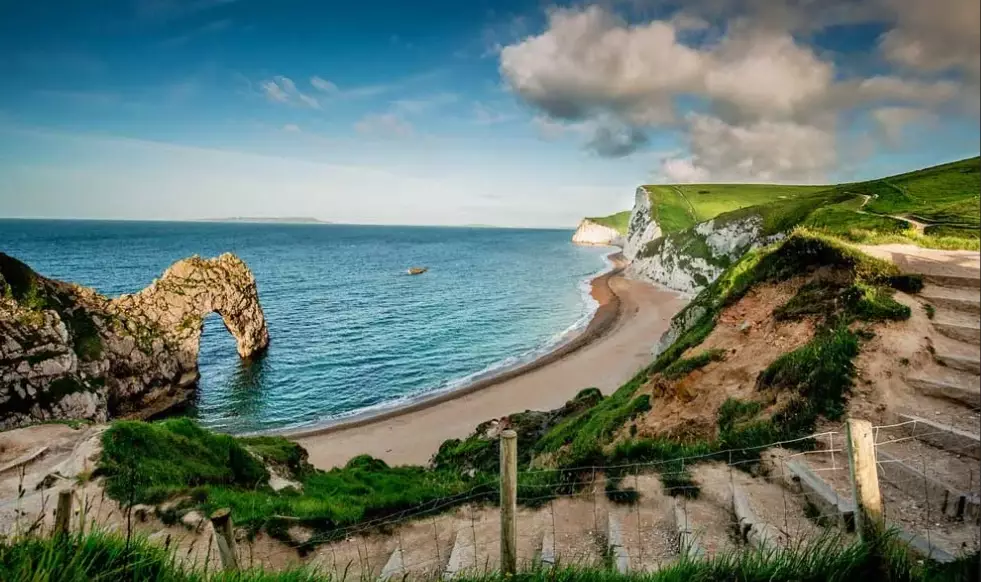 unique places to visit uk